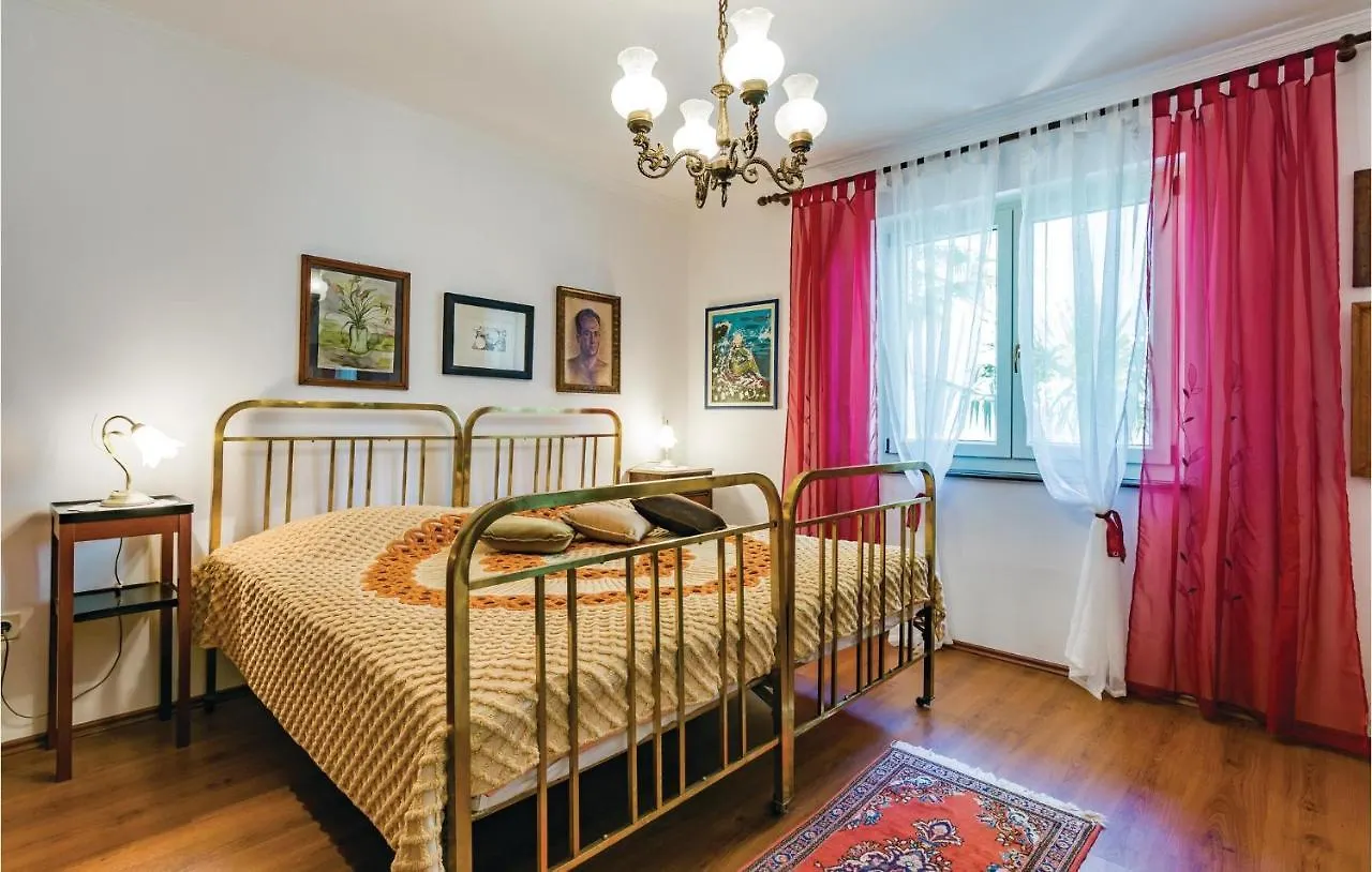 Stunning Apartment In Novigrad With Wifi Croatia